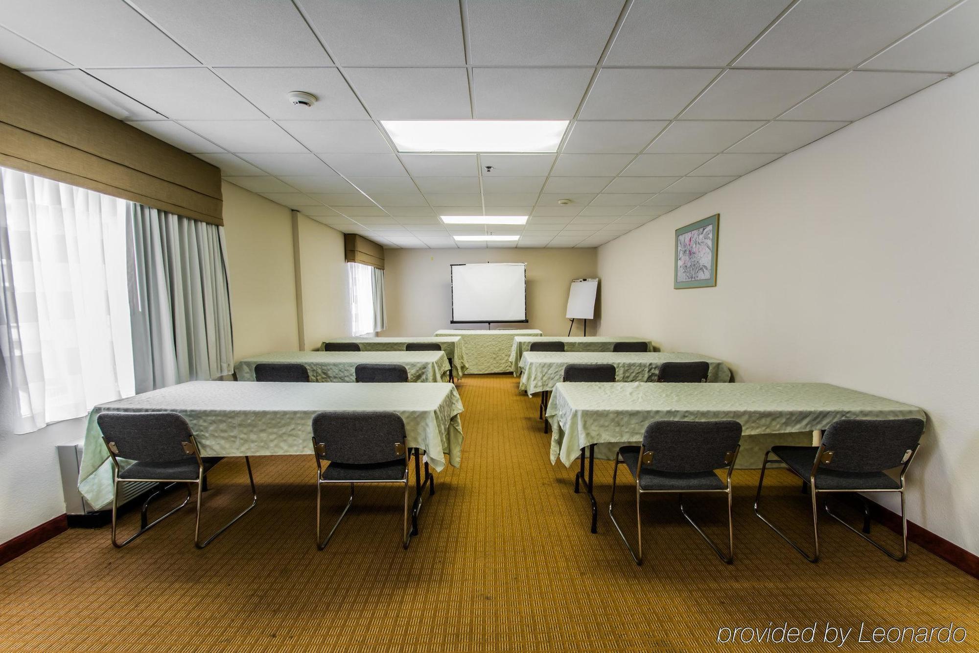 Sleep Inn & Suites Orlando International Airport Exterior foto